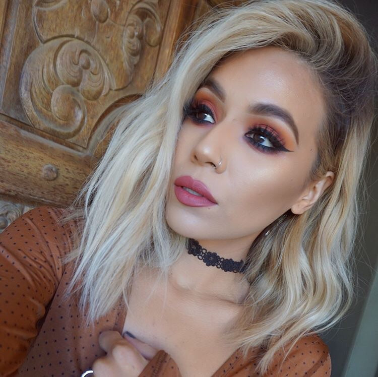Flora Choker