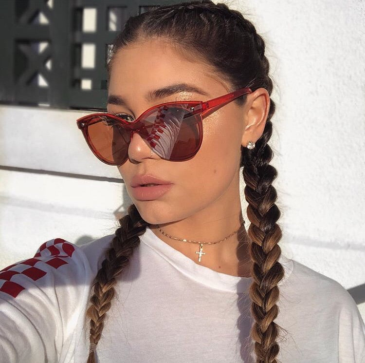 Eva Cross Choker